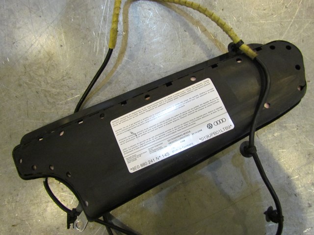 2007 Audi S4 Front LH Drivers Seat Air Bag 8E0 880 241
