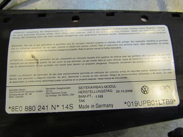 2007 Audi S4 Front LH Drivers Seat Air Bag 8E0 880 241