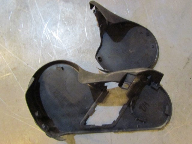 2007 Audi S4 Front LH Drivers Seat Base Joint Panels Pair