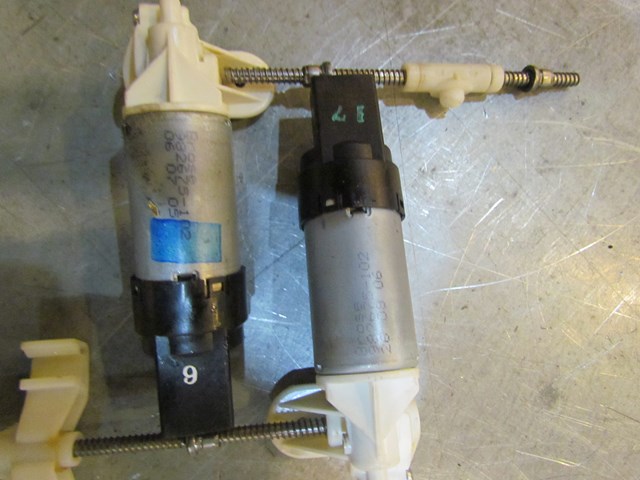 2007 Audi S4 Front RH Passenger Seat Lumbar Support Motors