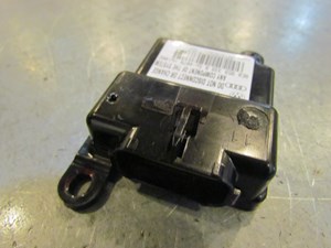 2007 Audi S4 Front RH Passenger Seat Occupant Sensor Module 8E0 959 339