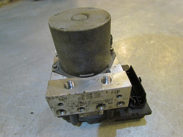2007 Audi S4 ABS Pump PARTS ONLY 265 234 333
