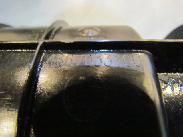 2007 Audi S4 Manual Transmission Internal Plastic Baffles Set 