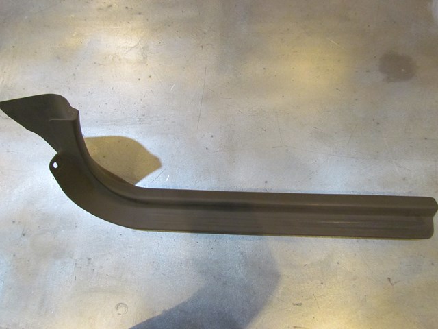 2007 Subaru Forester LH Front Door Sill Kick Plate