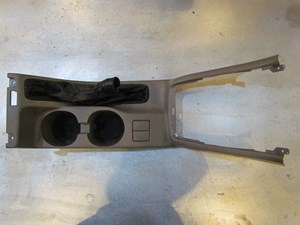 2007 Subaru Forester Center Console Section