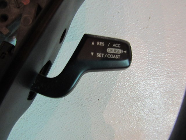 2007 Subaru Forester Steering Wheel With Cruise Switch