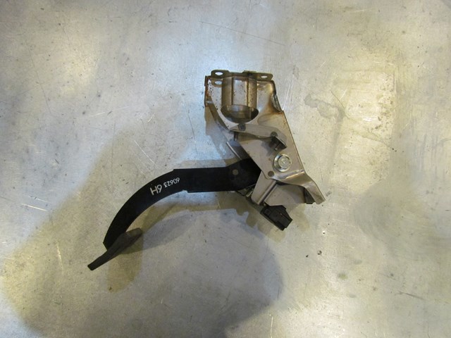 2007 Subaru Forester Brake Pedal Assembly
