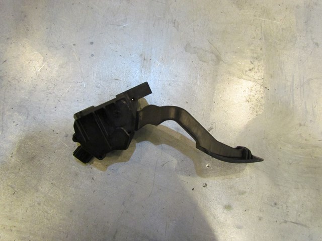 2007 Subaru Forester Gas Pedal