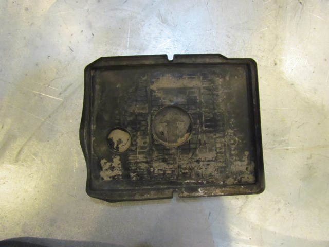 2007 Subaru Forester Battery Tray