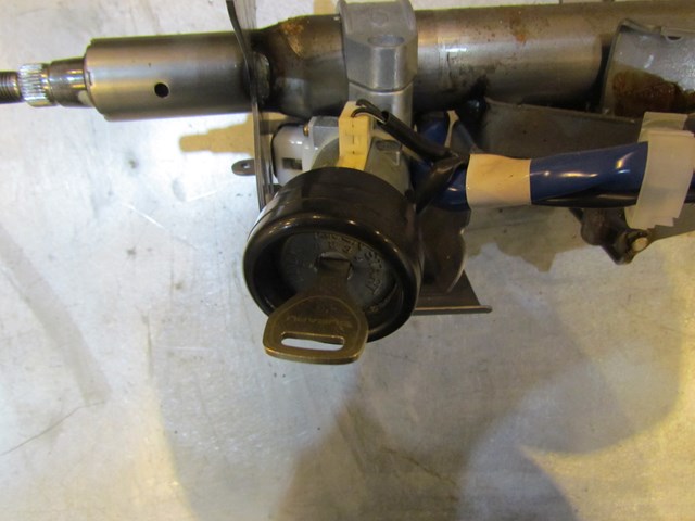 2007 Subaru Forester Steering Column With Ignition And Key