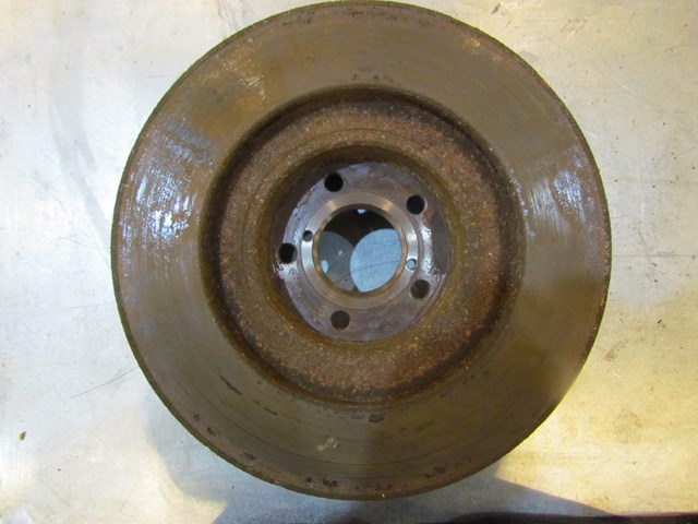 2007 Subaru Forester Front Rotor Pair. Needs Resurface 