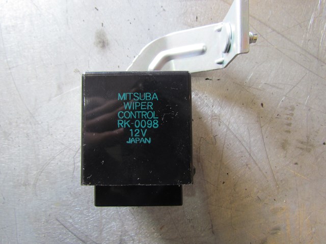 2007 Subaru Forester Wiper Control