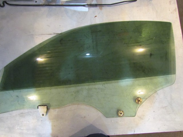 2004 Infiniti G35 Coupe LH Driver Door Glass