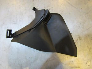 2004 Infiniti G35 Coupe LH Center Console Kick Plate