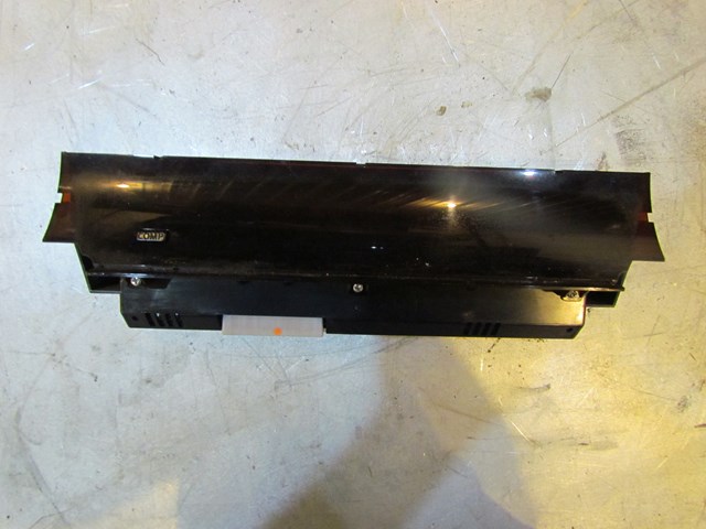 2004 Infiniti G35 Coupe Climate Control Display 