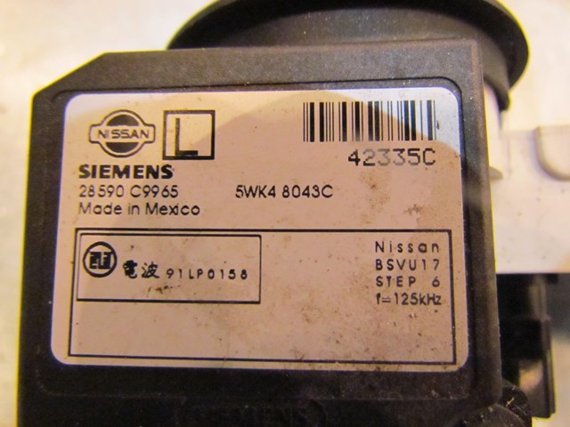 2004 Infiniti G35 COupe M/T Steering Column With Key