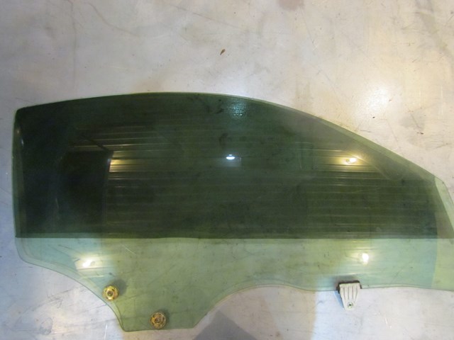 2004 Infiniti G35 Coupe RH Passenger Front Door Glass