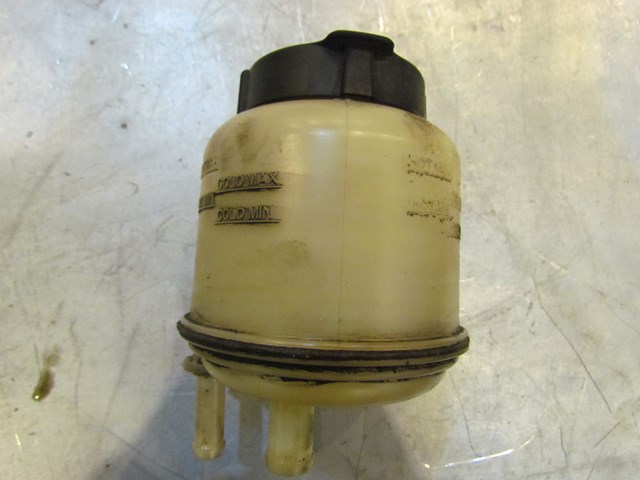 2004 Infiniti G35 Coupe Power Steering Reservoir 