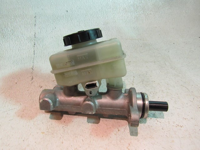 2004 Infiniti G35 Coupe Brake Master Cylinder 