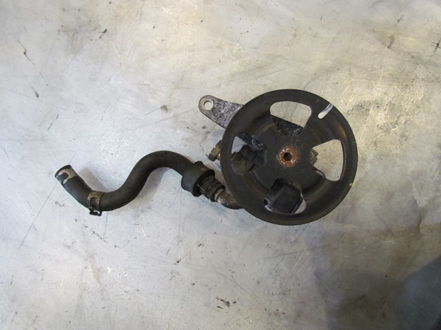 2004 Infiniti G35 Coupe Power Steering Pump