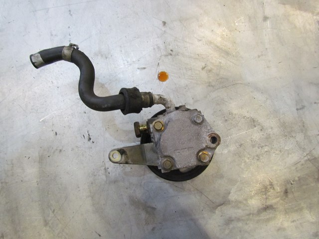 2004 Infiniti G35 Coupe Power Steering Pump