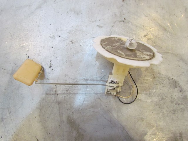 2004 Infiniti G35 Coupe Fuel Level Sensor LH Side