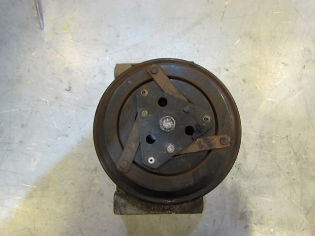 2004 Infiniti G35 Coupe A/C Compressor 92600-AM800