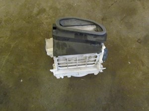 2004 Infiniti G35 Blower Motor Assemby 27200-AM600