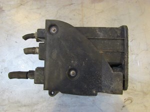 2004 Infiniti G35 Coupe EVAP/Fuel Vapor Canister 