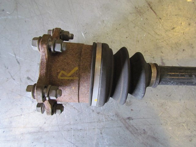 2004 Infiniti G35 Coupe RH Rear Axle  