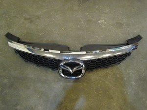 2007-2009 Mazda CX-9 Grille Assembly. NEW OEM PART