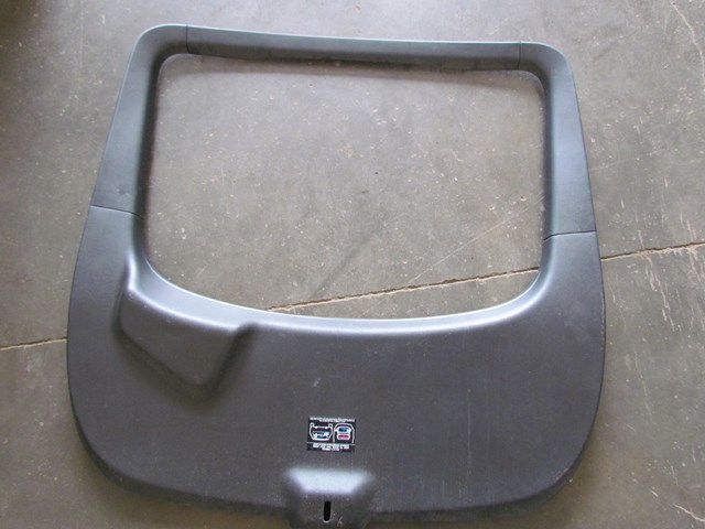 2003 Nissan 350Z Hatch Trim. ALL 4 PIECES 