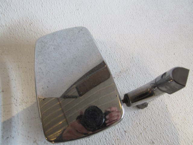 1972 Mercedes-Benz 280SE Side View Mirrors