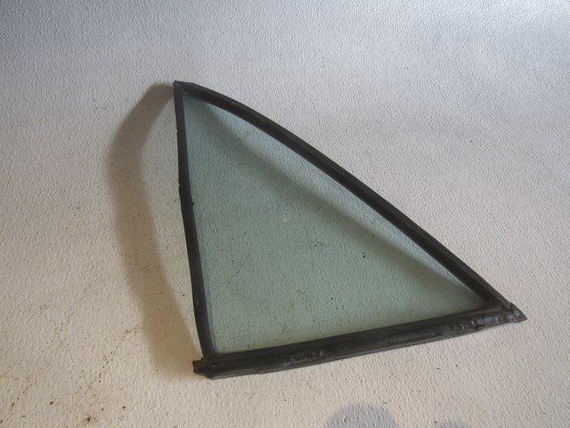 1972 Mercedes-Benz 280SE Drivers Side Quarter Glass
