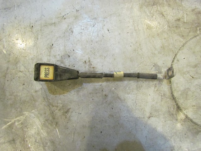 1972 Mercedes-Benz 280SE Driver Rear Seat Belt Buckle Receiver 