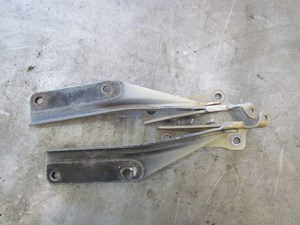 2004 Subaru Forester XT Hood Hinge Set