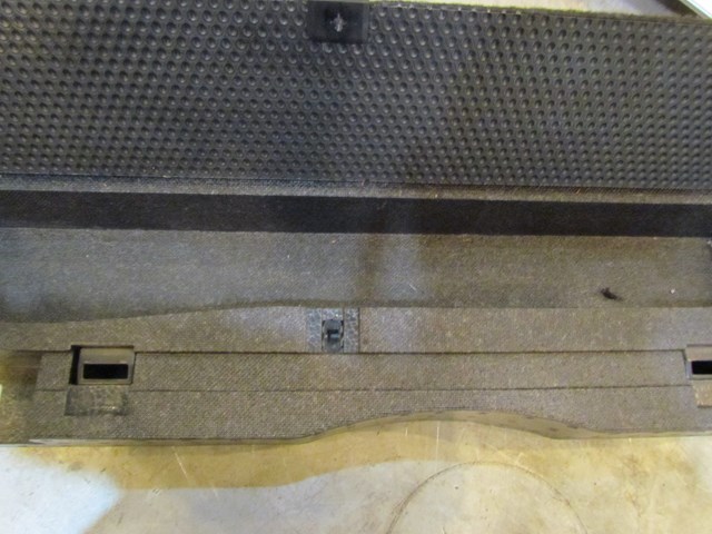 2004 Subaru Forester XT Hatch Storage Spacer 