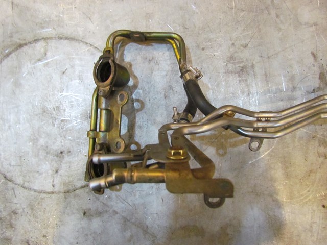 2004 Subaru Forester XT Turbo M/T Fuel Rails 