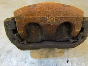 2004 Subaru Forester XT Turbo RH Passenger Front Brake Caliper