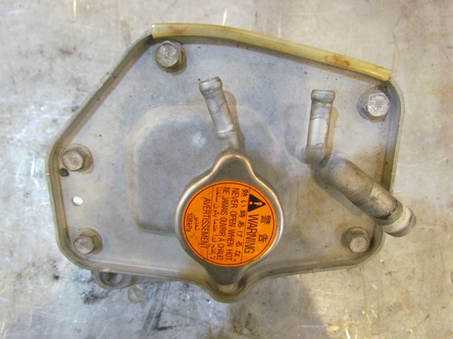 2004 Subaru Forester Radiator Overflow-cap not included