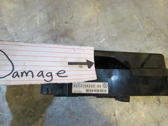 2004 Subaru Forester XT M/T Under Hood Fuse Box. Damaged, SEE PICTURES