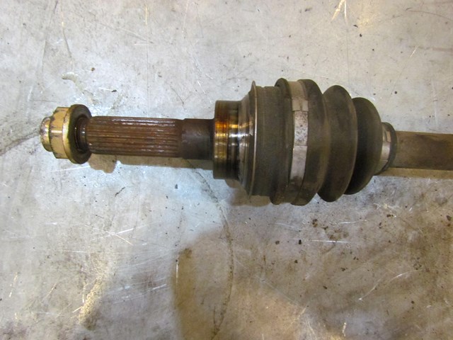 2004 Subaru Forester XT RH Passenger Rear Axle Shaft With Nut