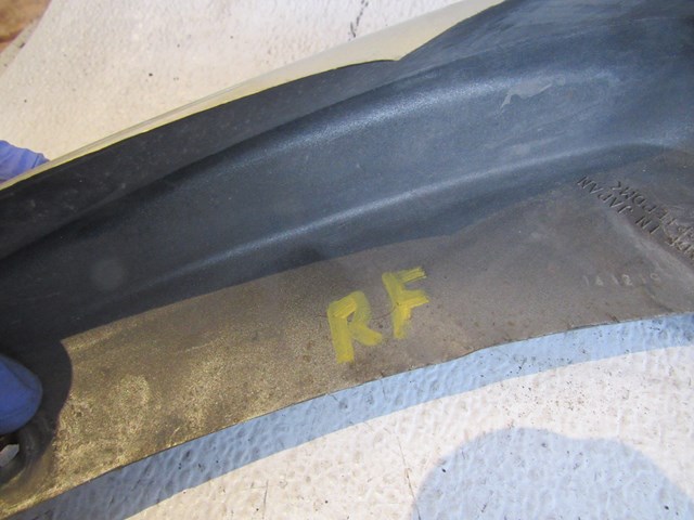 2004 Subaru Forester Xt RH Passenger Front Mud Flap