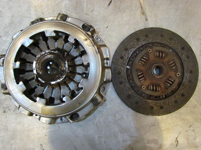 2004 Subaru Forester XT Turbo M/T Exedy Clutch Pressure Plate OEM