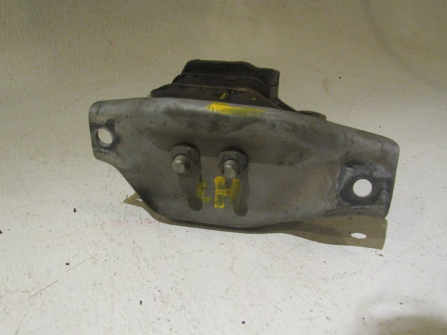 2004 Subaru Forester XT LH Engine Mount