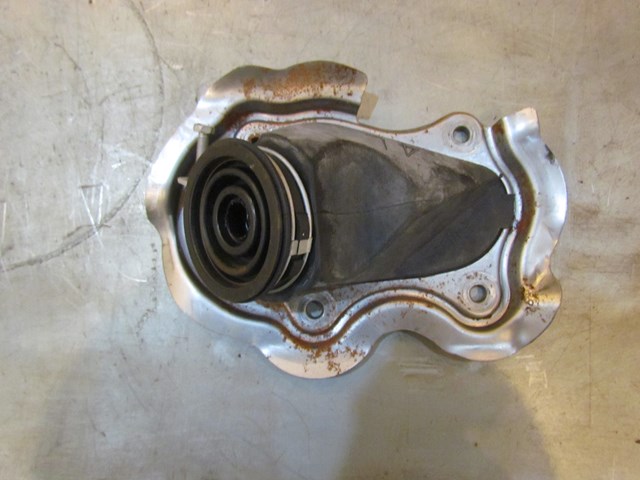 2005 Infiniti G35 Firewall Steering Column Boot