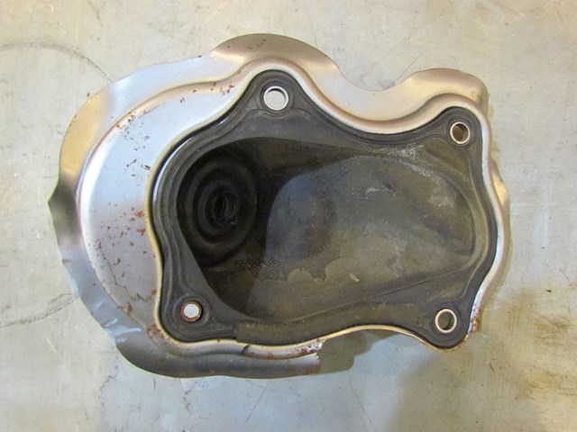 2005 Infiniti G35 Firewall Steering Column Boot