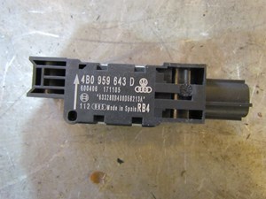2006 Audi A8L RH Front Side Impact Sensor 4B0959643D
