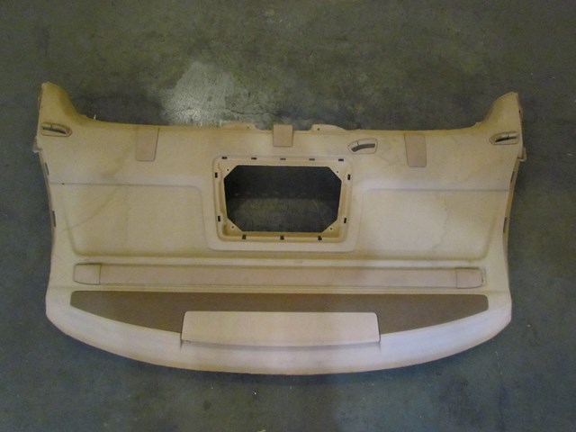 2006 Audi A8L Rear Parcel Shelf With Window Shade And 3rd Brake Light. See Pics.