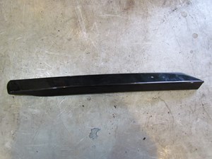 2006 Audi A8L Rh Passenger Exterior Quarter Window Trim